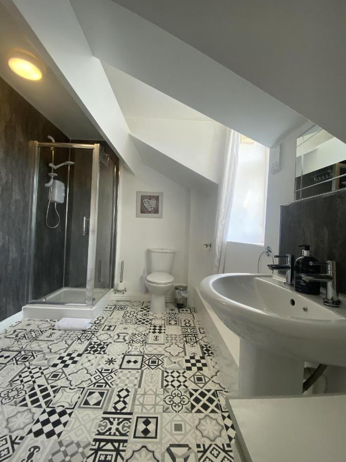 Number 19 Guest House - Self Check In - Under 4 Miles From Barrow In Furness Dalton in Furness Eksteriør bilde