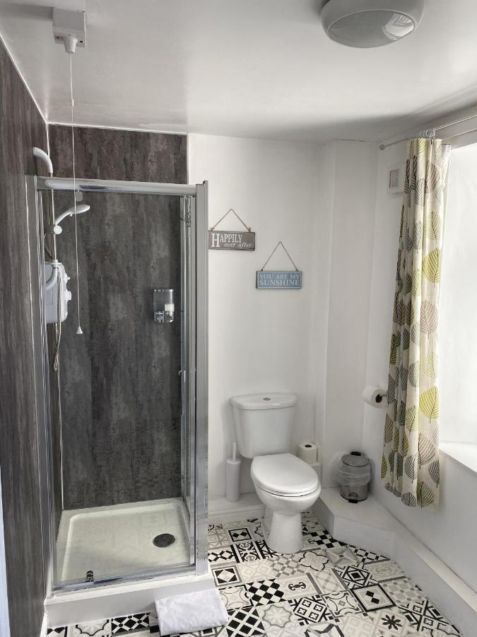 Number 19 Guest House - Self Check In - Under 4 Miles From Barrow In Furness Dalton in Furness Eksteriør bilde